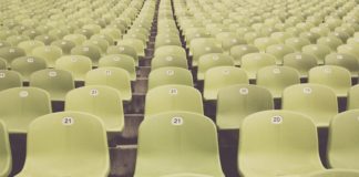 Niemiecki wirusolog: kibice wrócą na trybuny najwcześniej w przyszłym roku