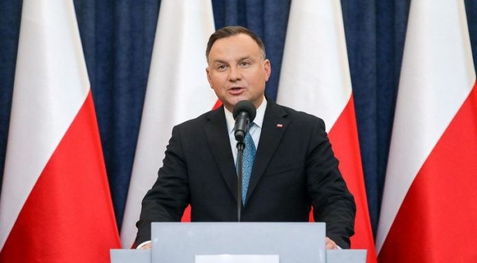 Prezydent: nie sądzę, żebyśmy zwalczyli koronawirusa do świąt wielkanocnych