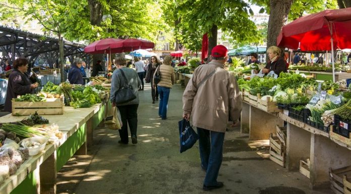 Bochnia. Burmistrz zawiesił handel na targowisku przy ul. Partyzantów