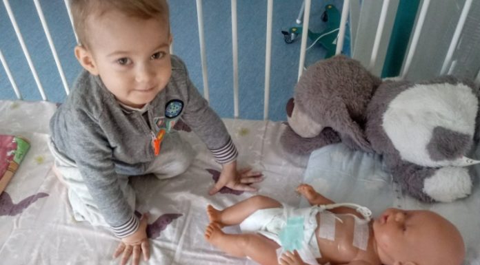 Mały Filip z Bochni walczy z zespołem Pearsona