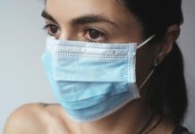 Samorządy zawodów medycznych apelują o zwiększenie środków ochrony osobistej dla personelu medycznego