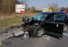 Trzy osoby ranne w wypadku na DK75 koło Brzeska