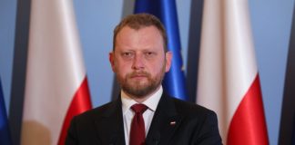 Szumowski: możliwość korzystania z galerii handlowych będziemy sukcesywnie zwiększali