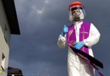 Ksiądz pomagający w bocheńskim DPS-ie: „Jesteśmy częścią sztafety”