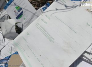 ZUS o śmieciach nad Rabą: To nieaktualne materiały, które przekazaliśmy na makulaturę