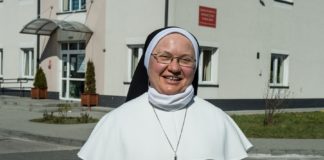 Bochnia. Siostry dominikanki przyniosły nadzieję i dały przykład. Internauci nie szczędzą im pochwał