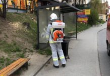 Bochnia. Zdezynfekowano przystanki i perony. Akcja będzie powtarzana – ZDJĘCIA