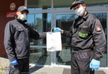 Więźniowie szyją maseczki. 120 przekazano strażakom