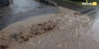 Gwałtowna ulewa w Łapczycy – WIDEO