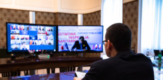 W nadchodzącym tygodniu decyzje dot. ewentualnego dalszego znoszenia obostrzeń