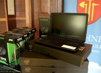 Bochnia. Przekazano sprzęt do zdalnego nauczania