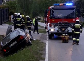 W Brzeźnicy pijany kierowca zepchnął rowerzystów do rowu. Inny rozbił auto w Trzcianie