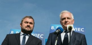 Kryzys w Porozumieniu. Poseł Bukowiec murem za Gowinem