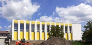 Gmina Bochnia. 0,5 mln zł na budowę hali sportowej w Łapczycy