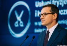 Premier: wierzę, że powoli zaczynamy wychodzić z kryzysu koronawirusowego