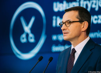 Premier: wierzę, że powoli zaczynamy wychodzić z kryzysu koronawirusowego