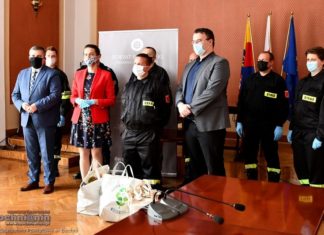 Strażacy ochotnicy dostarczą żywność do kombatantów