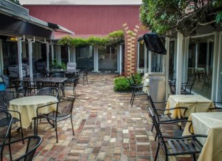 Rozporządzenie: od 8 maja otwarte hotele, 15 maja mogą ruszać ogródki gastronomiczne