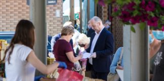 Powiat: Blisko 2 tys. podpisów na Trzaskowskiego. Ile było dla Dudy?