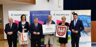 Pieniądze dla szpitali w Bochni i Brzesku w ramach Małopolskiej Tarczy Antykryzysowej