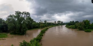 Wielka woda w Rabie i Babicy – ZDJĘCIA