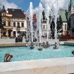 Brzesko. Fontanna na rynku już działa – WIDEO