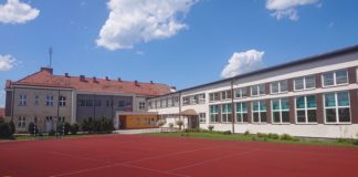 Gmina Bochnia. 1,9 mln zł na termomodernizację szkół w Gawłowie i Nieszkowicach Wielkich