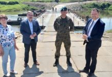 Z wojskowego mostu pontonowego na Wiśle korzysta 700 pojazdów na dobę