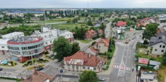 Rondo przy straży pożarnej: Kierowcy! Patrzcie na znaki!