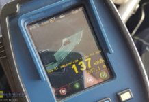 Pirat drogowy pędził 137 km/h w terenie zabudowanym