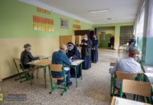 II tura wyborów. Jaka frekwencja na godz. 17:00? – DANE