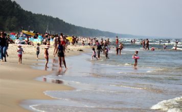Duże zainteresowanie bonem turystycznym
