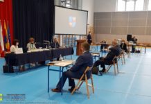 Zarząd powiatu bocheńskiego z absolutorium, ale tylko 12 głosów „za” – INFOGRAFIKA