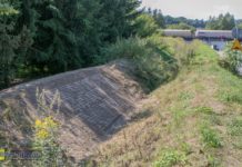 Bochnia. Uszkodzony wał przeciwpowodziowy na Potoku Chodenickim już naprawiony