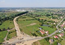 Bochnia. Budowa łącznika A4 – WIDEO z drona