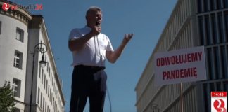 W Warszawie odbył się protest przeciwko m.in. noszeniu maseczek – WIDEO