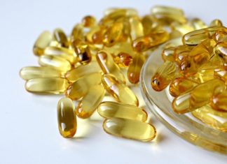 Niedobór witaminy D może sprzyjać COVID-19