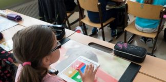 Rzecznik MZ: jest plan, by od 18 stycznia przynajmniej uczniowie najmłodszych klas podstawówek poszli do szkół