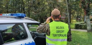 Żołnierze WOT wspólnie z Policją kontrolują przestrzeganie kwarantanny m.in. w Małopolsce