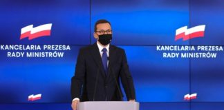 Premier: potrzebujemy restrykcji w walce z koronawirusem, ale bez zamknięcia gospodarki