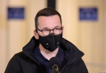 Premier: w piątek informacja ws. dostępności cmentarzy w Dniu Wszystkich Świętych