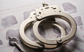 Bochnia. Zarzuty i areszt po ataku na policjantów