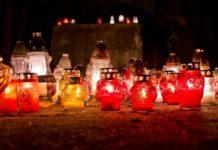 Bochnia. Po decyzji premiera mieszkańcy ruszyli na cmentarze