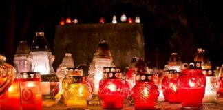 Bochnia. Po decyzji premiera mieszkańcy ruszyli na cmentarze