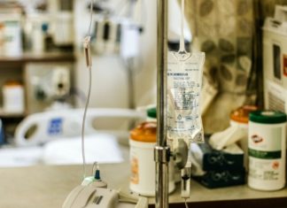 Małopolska: w Szpitalu Uniwersyteckim w Krakowie nie ma już łóżek dla chorych na COVID-19