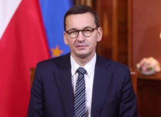 Premier: zostań w domu na Święta