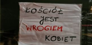 Biskup tarnowski o protestach młodych: „Nie znają nauczania Kościoła”