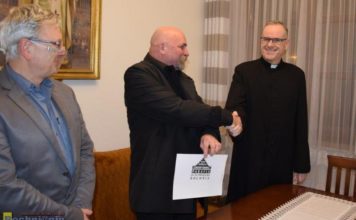 Bochnia. Rozstrzygnięto konkurs na logo parafii Św. Mikołaja