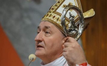 Koniec dyspensy. Msza w TV lub przez internet już nie wystarczy