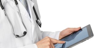 Szpital w Brzesku: Wideo-rozmowy bliskich z pacjentami